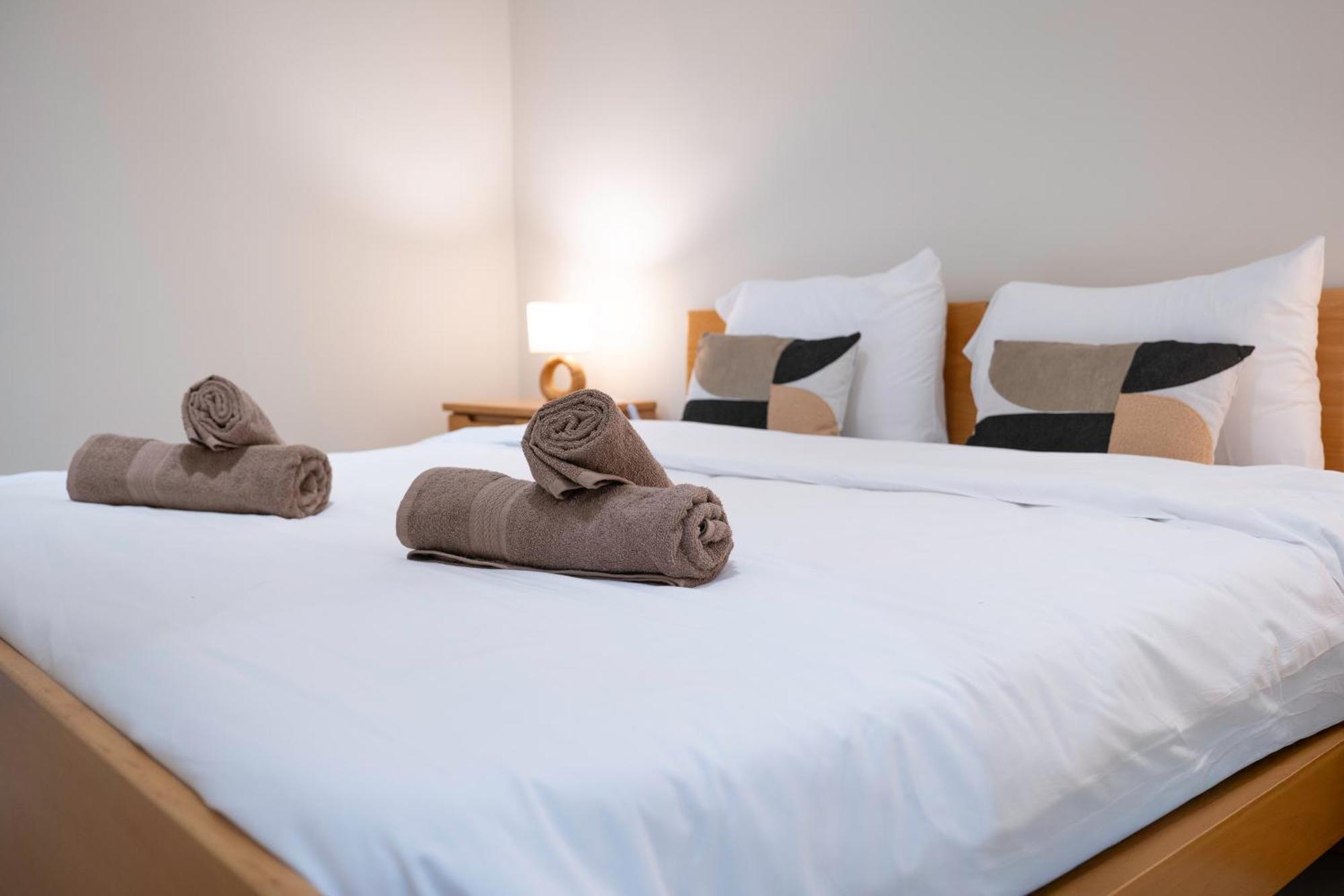 Golden Harbour - 2 Bedrooms, 2 Bathrooms 그지라 외부 사진